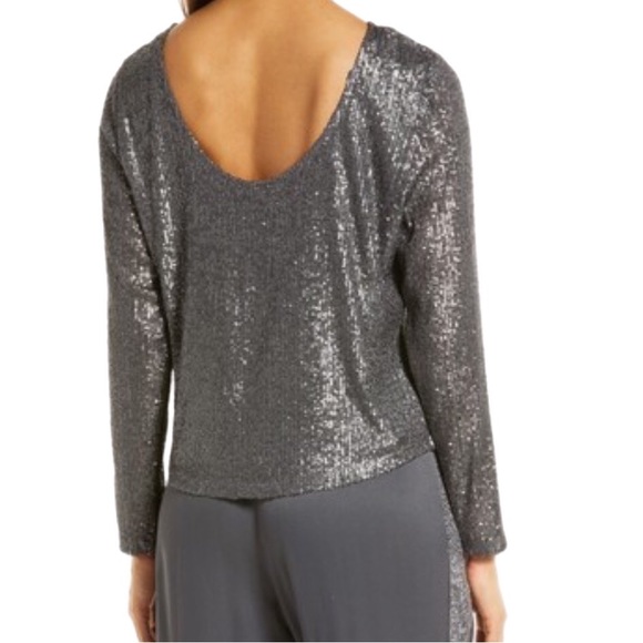 Halogen Dark Grey Metallic Sequin Long Sleeve Top - Picture 3 of 7
